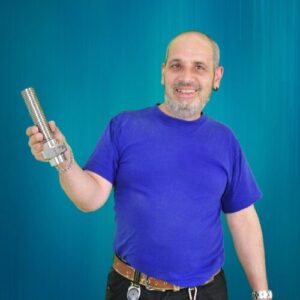 Ansprechpartner bei Torgen Switzerland für Lösungen zu Wärmepumpenanschlüssen, Schalldämmung und innovative Entkopplungssysteme.